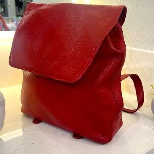 I Santi Women's Leather Backpack Deep Cherry Red Classic Made In Italy